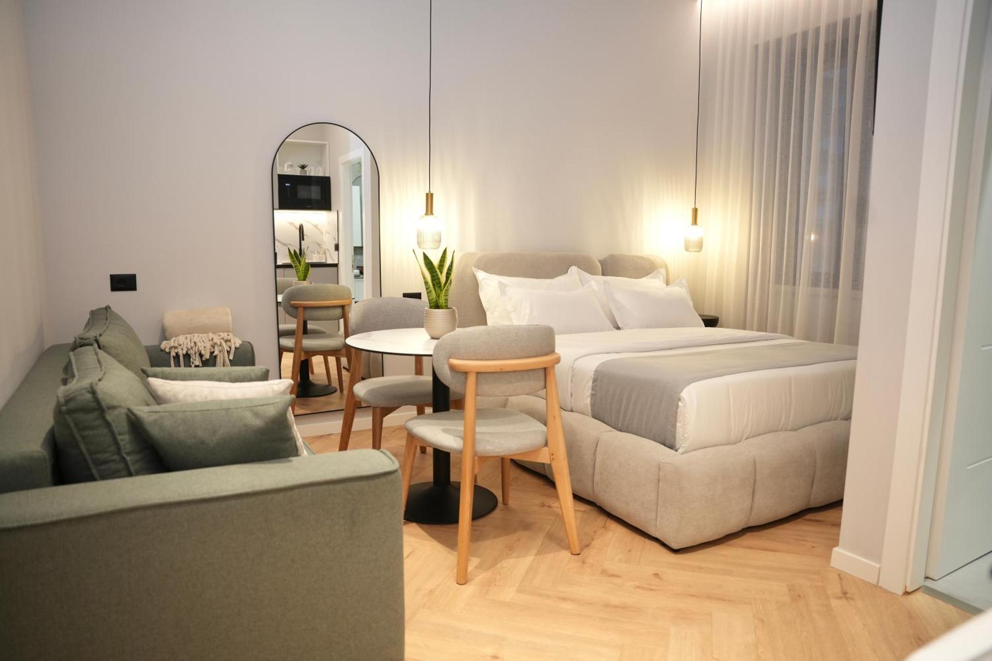 Nea Deluxe Apart-Hotel ティラナ エクステリア 写真